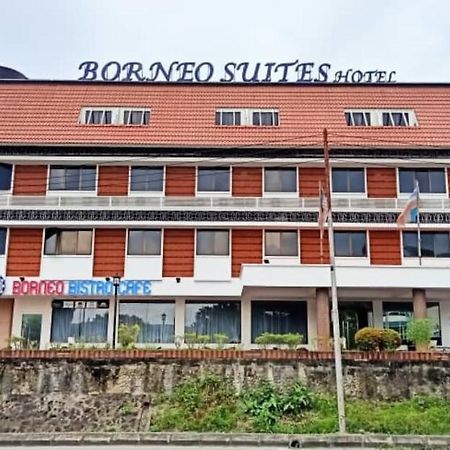 Super Oyo 90464 Borneo Suites Hotel Kota Kinabalu Exterior photo